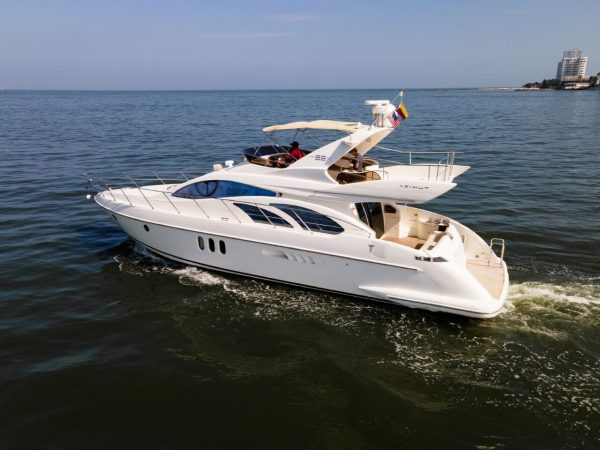 Azimut 55 Pies