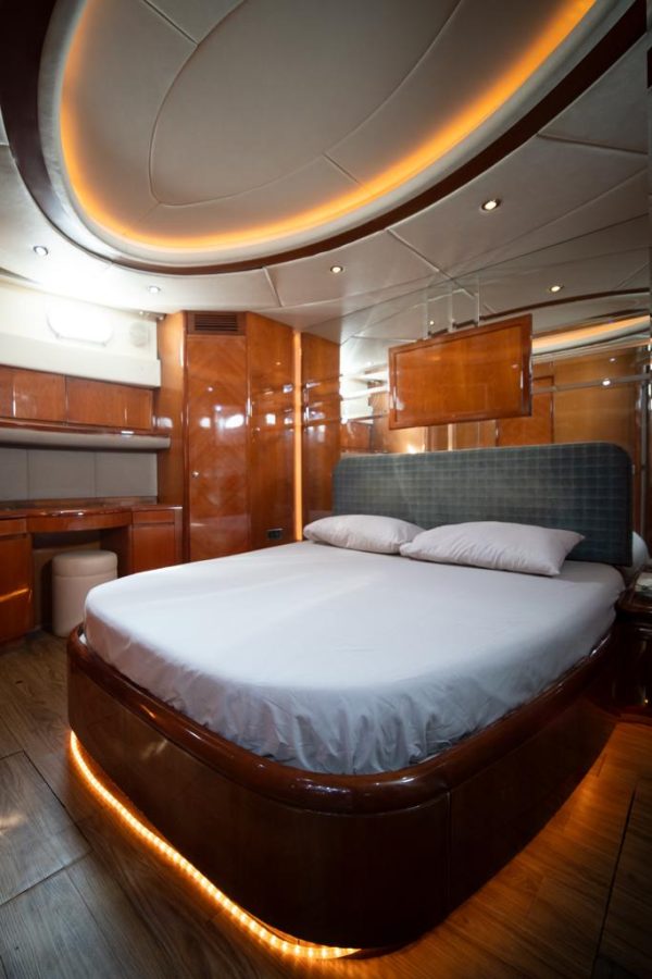 Azimut 70 pies - Imagen 14